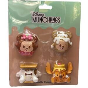 DISNEY PARKS MUNCHLINGS FRIENDS MAGNET New in package.